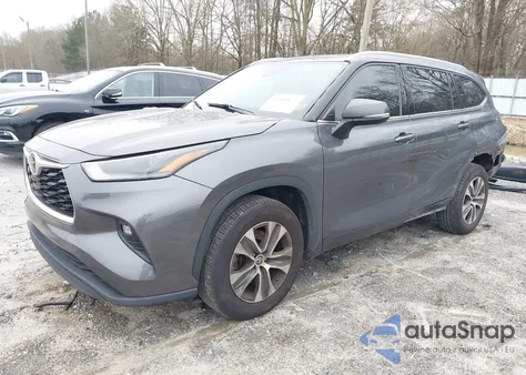 2022 Toyota Highlander Xle from USA, damaged, VIN 5TDGZRAH8NS098969